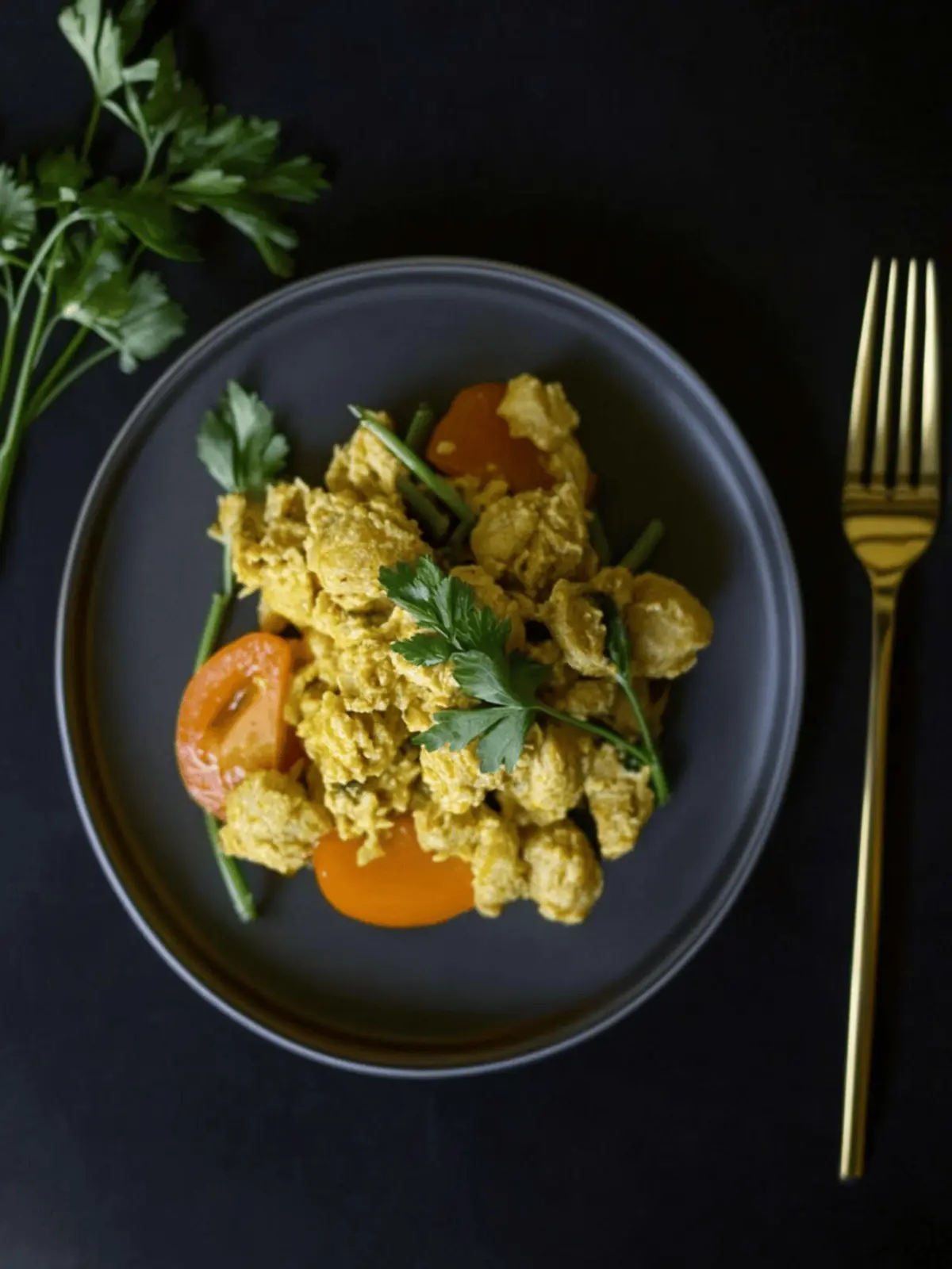 Indisches Hühnchen-Pilaw für eine Geschmacksexplosion 2 Indisches Hühnchen-Pilaw